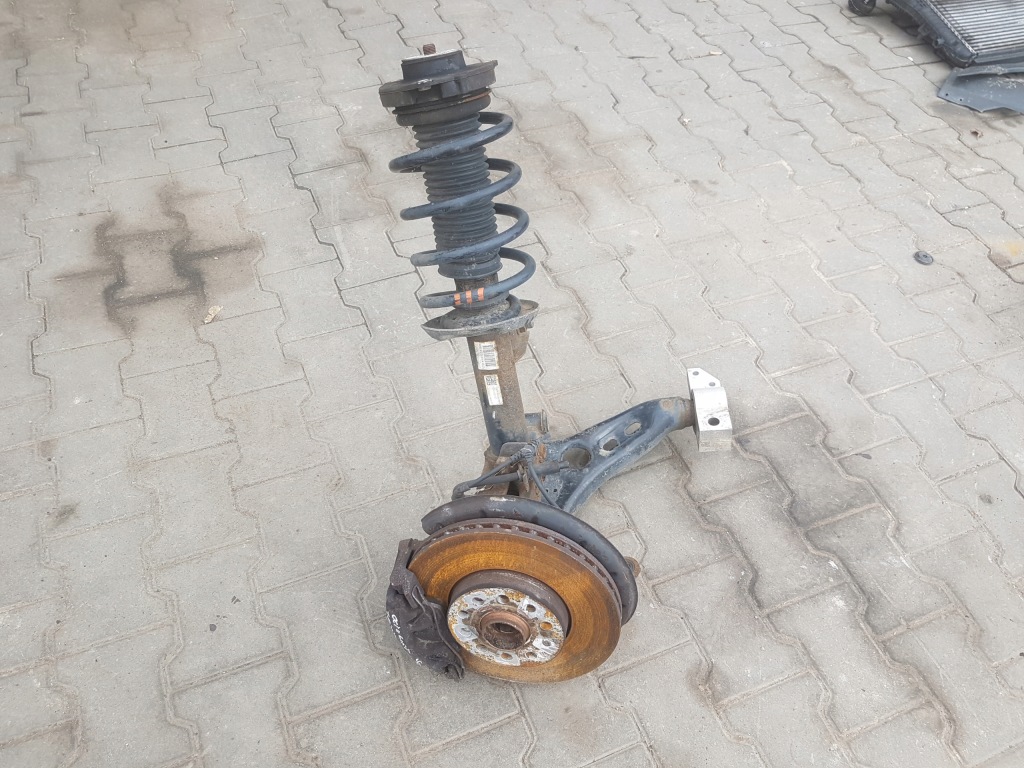 фото №1, Octavia ii scout 1.8 tsi амортизатор поворотный кулак