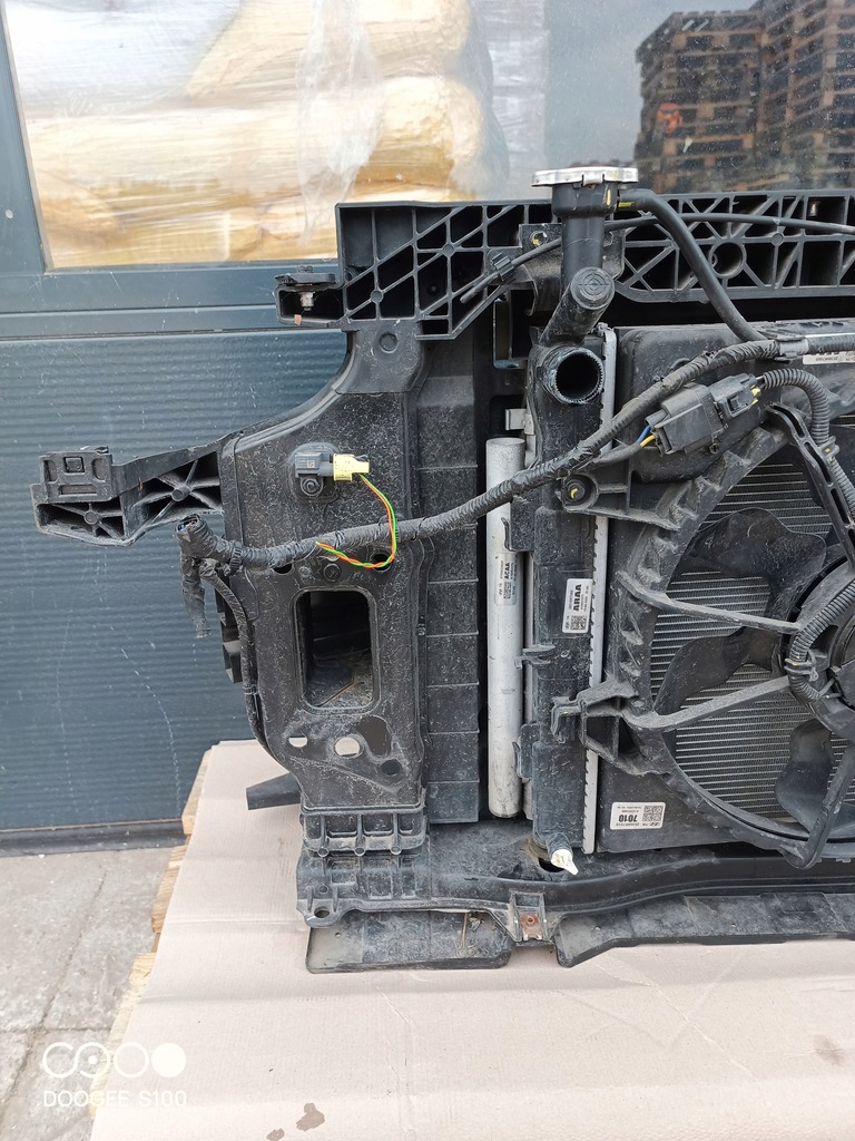 фото №12, Hyundai i10 iii 19- бампер перед kompletny + pas передний радиатор балка