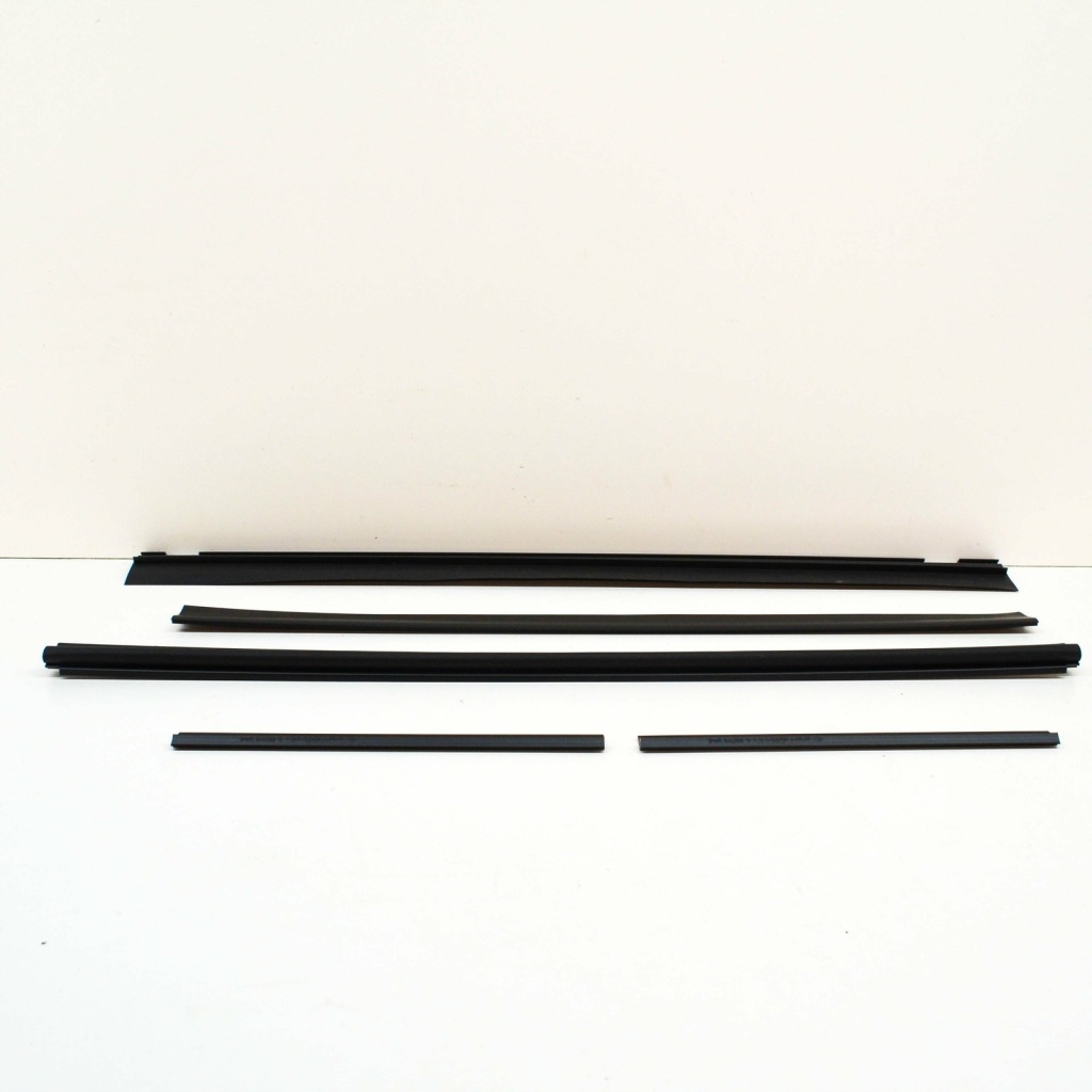 фото №1, Bmw 2 f45 радіатор upper ущільнювач кронштейн 17118600126 8600126 2015 original