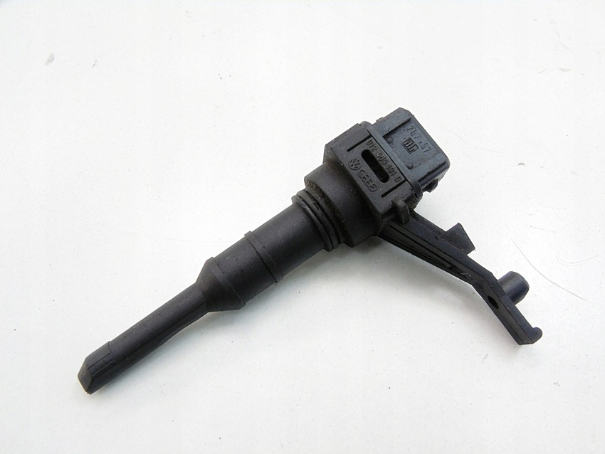 Купити Датчик швидкості спідометр 1.6 8v passat b5 audi a4 b5 012409191d