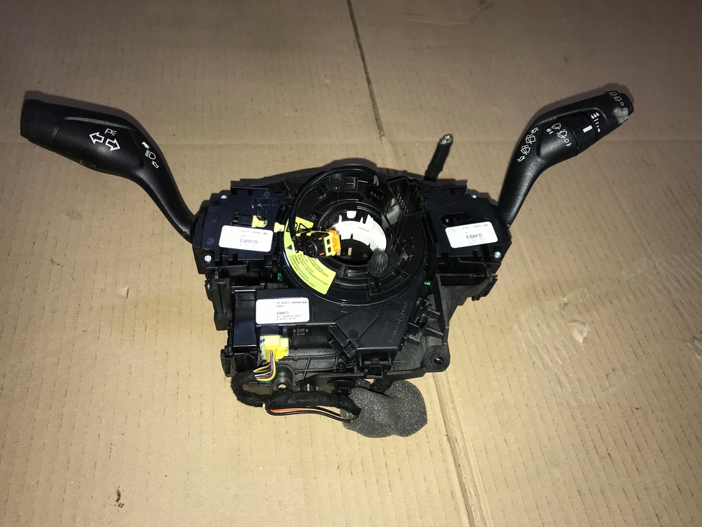 фото №1, Kuga mk2 переключатель pod руль gv6t13n064eb