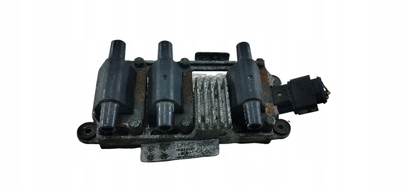фото №1, Audi a6 c5 2.4 катушка зажигания 078905104
