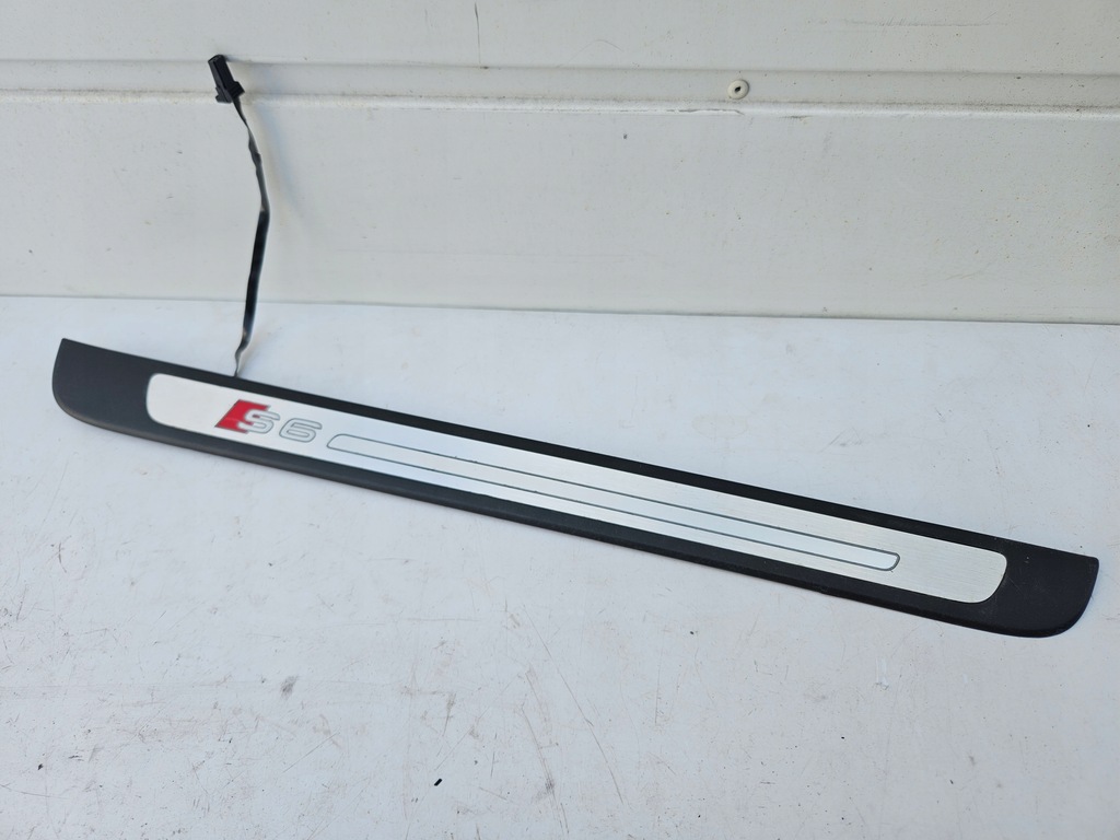 фото №1, Молдинг накладка na поріг поріг підсвічена audi s6 c7 4g правий перед