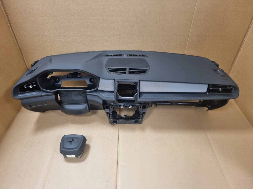 фото №1, Polestar 2 панель приладів консоль оригінал подушка безпеки подушка водій пасажир