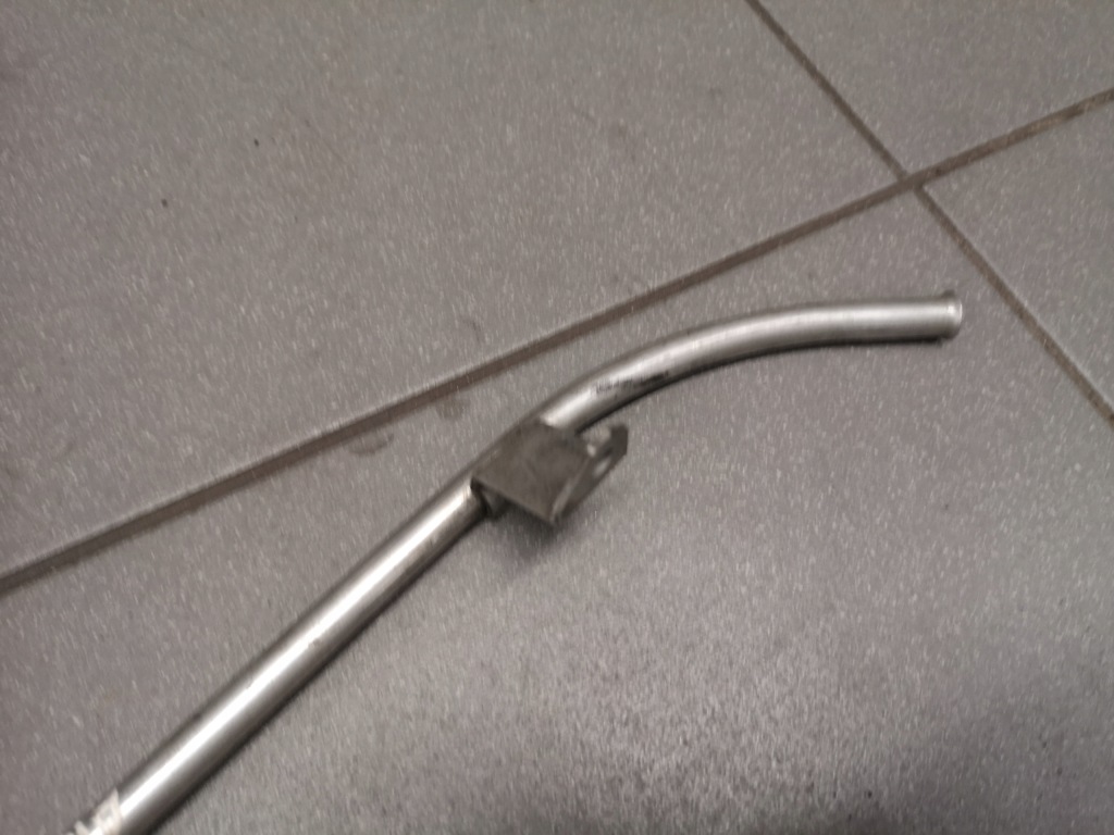 фото №2, Напрямна щуп оливи audi a8 d2 4.2 abz