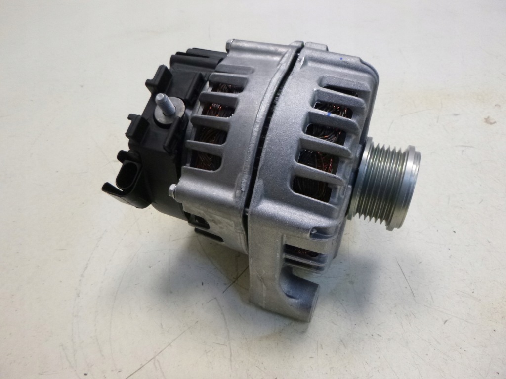 фото №3, Bmw 1 f20 f21 4 f33 f36 f32 новый генератор oryg