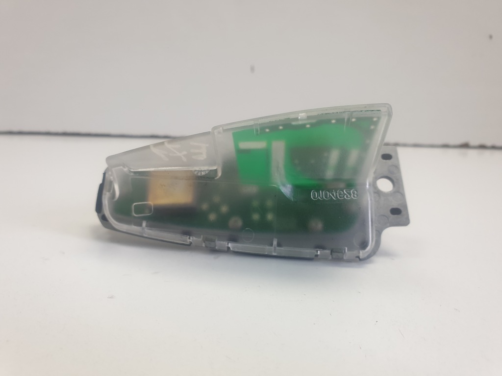 фото №4, Bmw x6 e71 антенна кровельная модуль gps 6940418