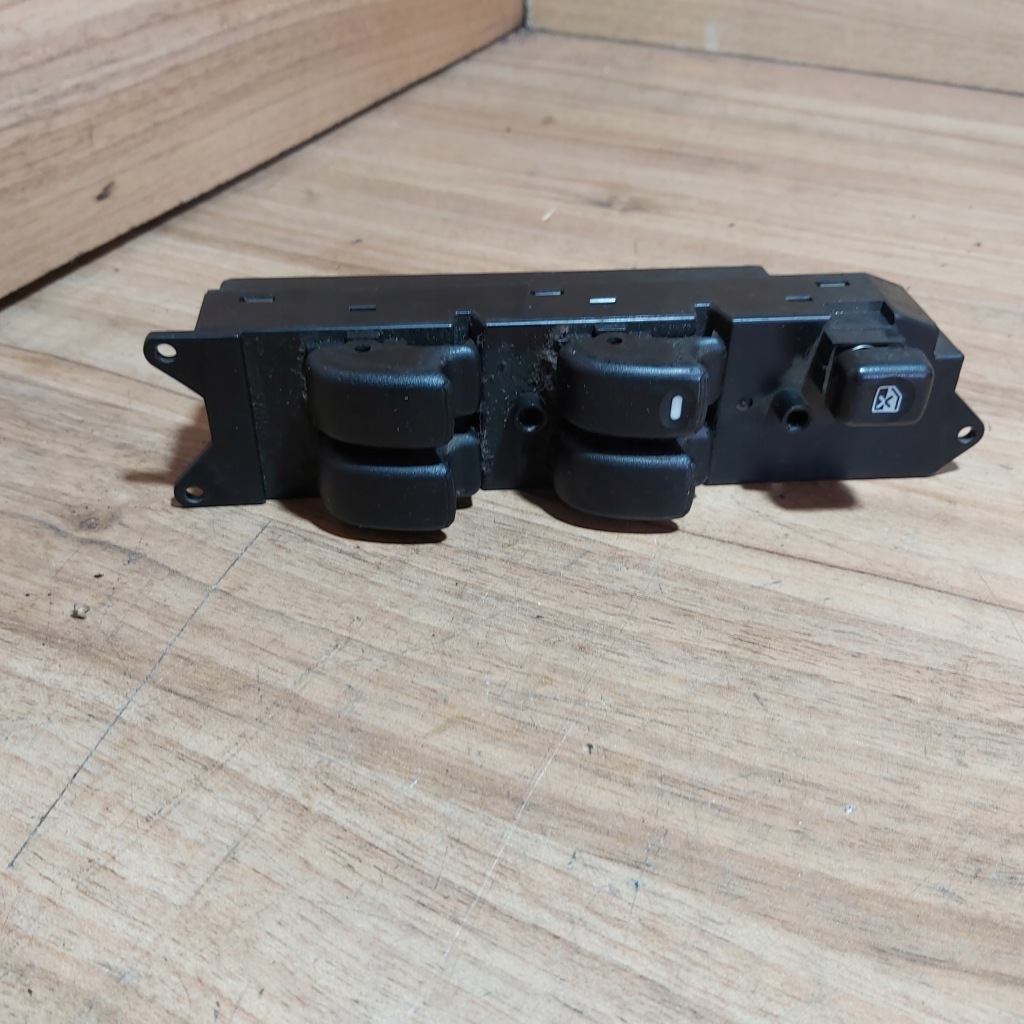 фото №1, Панель керування вікон galant viii mr252815