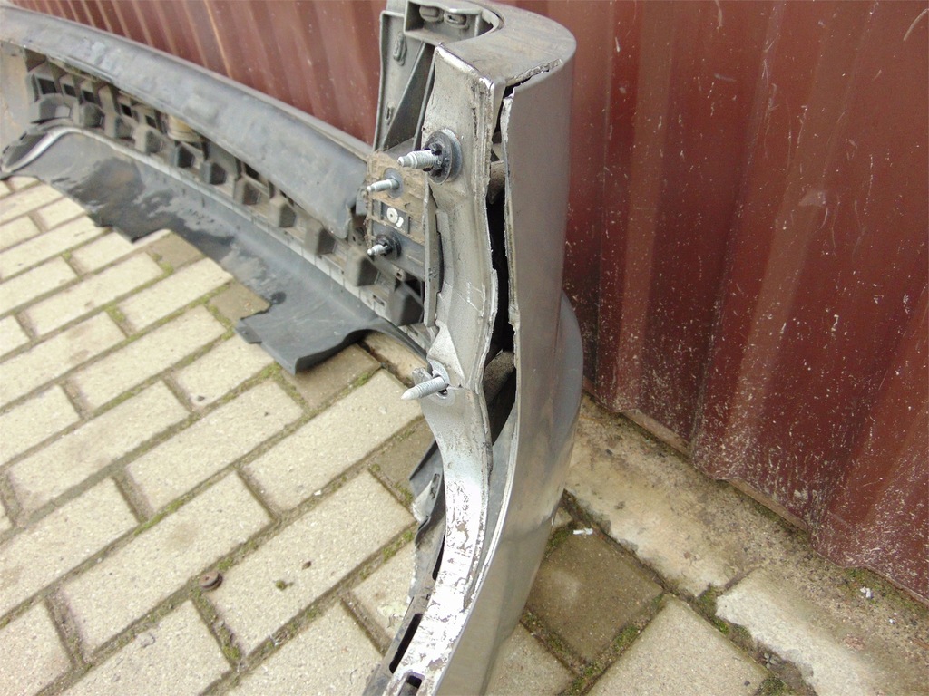 фото №7, Audi a4 b7 kombi бампер задняя kompletny