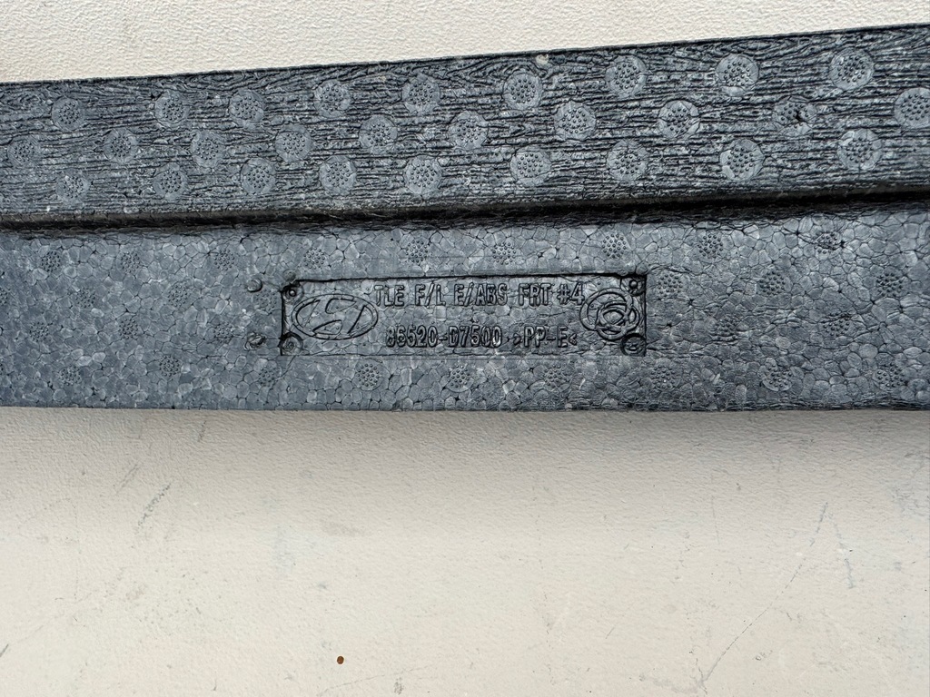 фото №15, Hyundai tucson iii 3 lift 18r- пена абсорбер бампера перед 86520-d7500