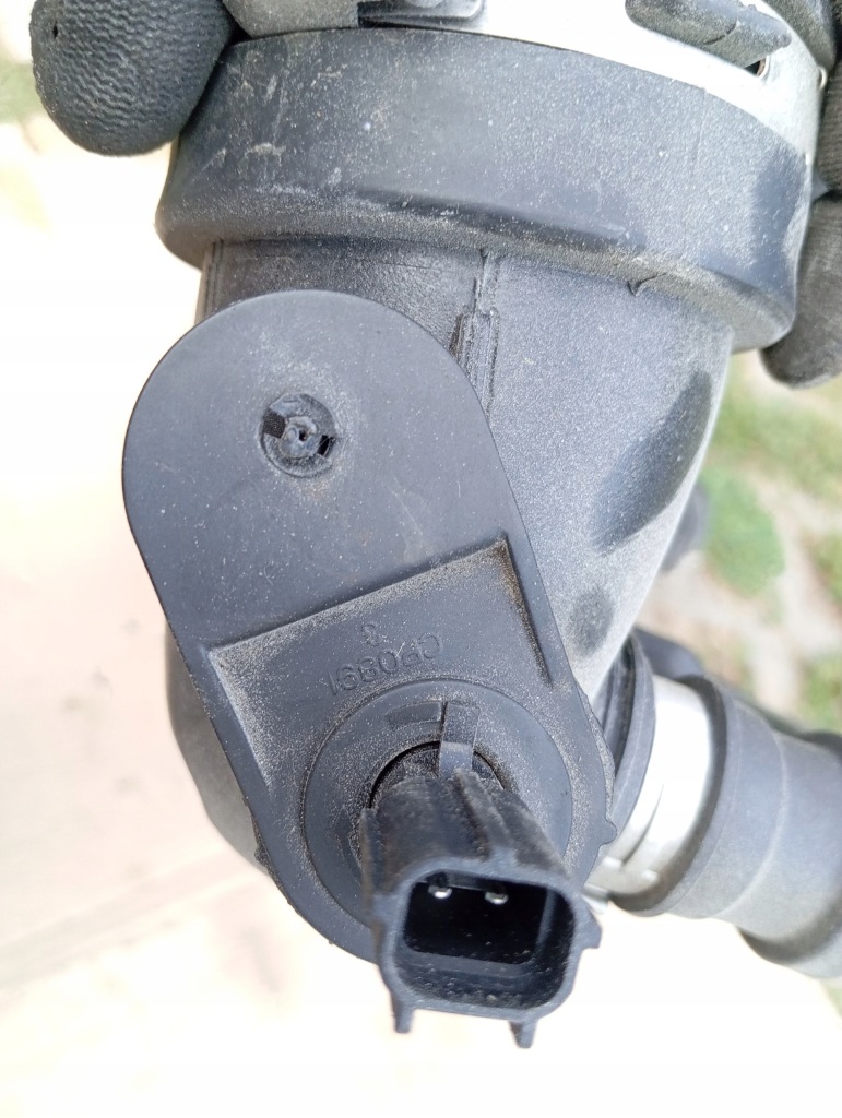 фото №8, Jeep cherokee kl 14- 2.4 usa труба воздухозаборник воздуха резонатор расходомер