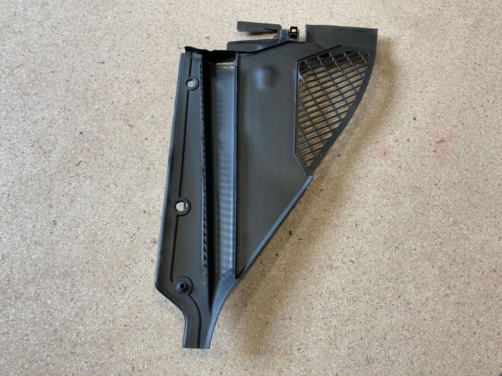 Жабо перед сторона левая bmw m2 f87 9353041 Недорого