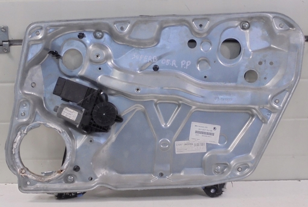 фото №1, Skoda superb i 05 r подъемник стекло правый перед