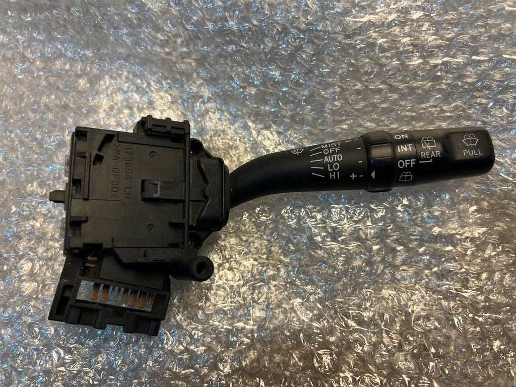 фото №1, Toyota avensis t25 рычаг дворник 84652-05170