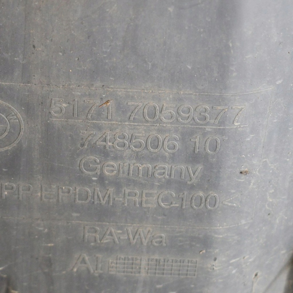 фото №6, Bmw 3 e90 e91 2011 левая сторона подкрылок передние