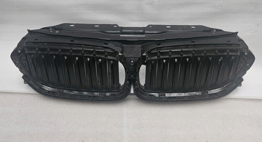 фото №11, Bmw g20 решётка радиатора воздуховод воздуха жалюзи перед передний 187156-10 5a22c6