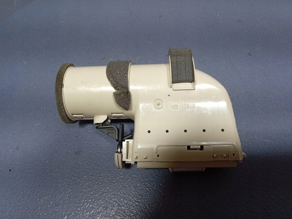 фото №7, Mercedes gls x167 решётка обдув воздуха потолочный правая a1678309901