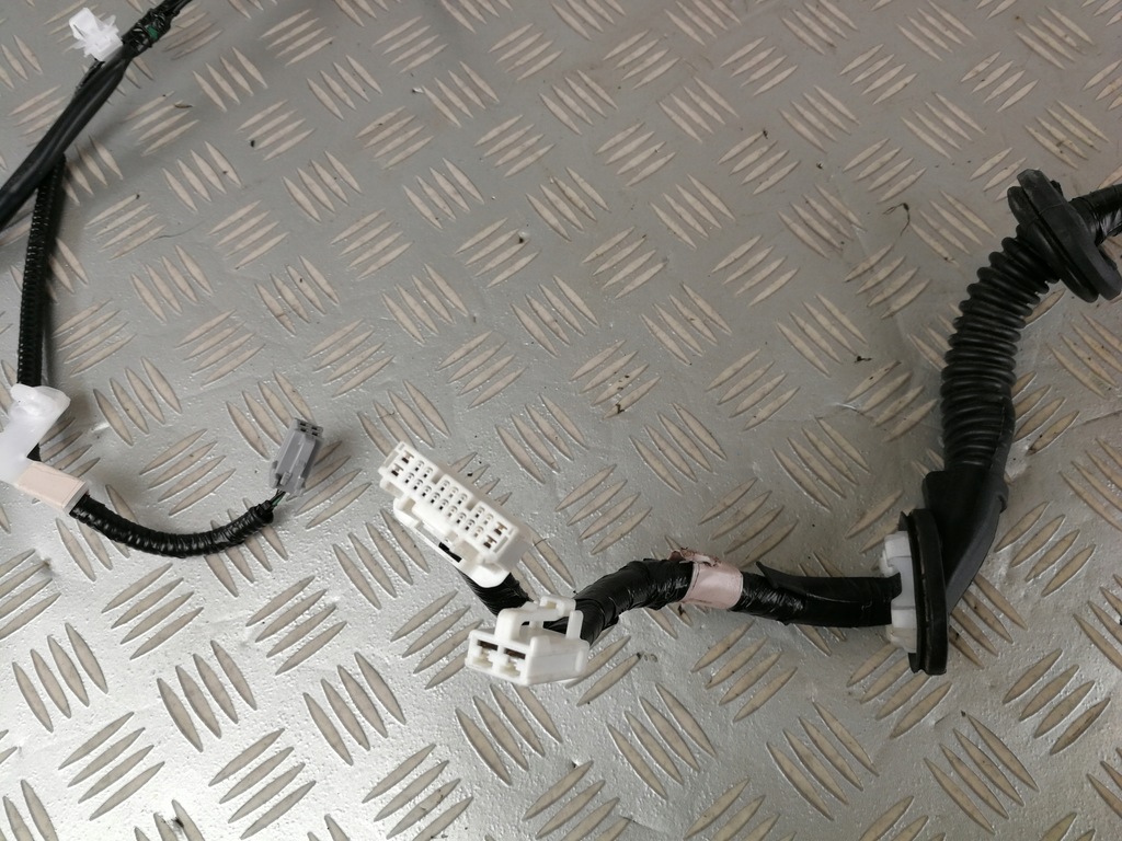 фото №8, Жгут электропроводка электрическая крышки багажника toyota chr lift 2016-2022 eu