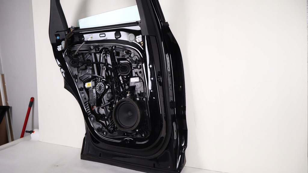 фото №11, Volvo xc60 ii дверь левая задняя 717-46