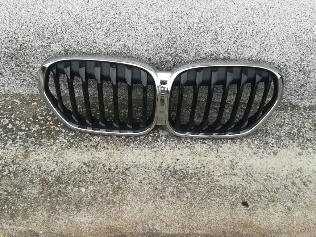 фото №1, Bmw x1 f48 lci lift решётка радиатора решётка радиатора решётка радиатора оригинал
