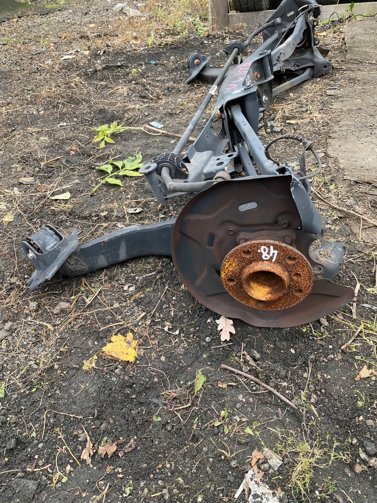 фото №10, 48 bmw x1 f48 важелі підрамник підрамник підвіска задня