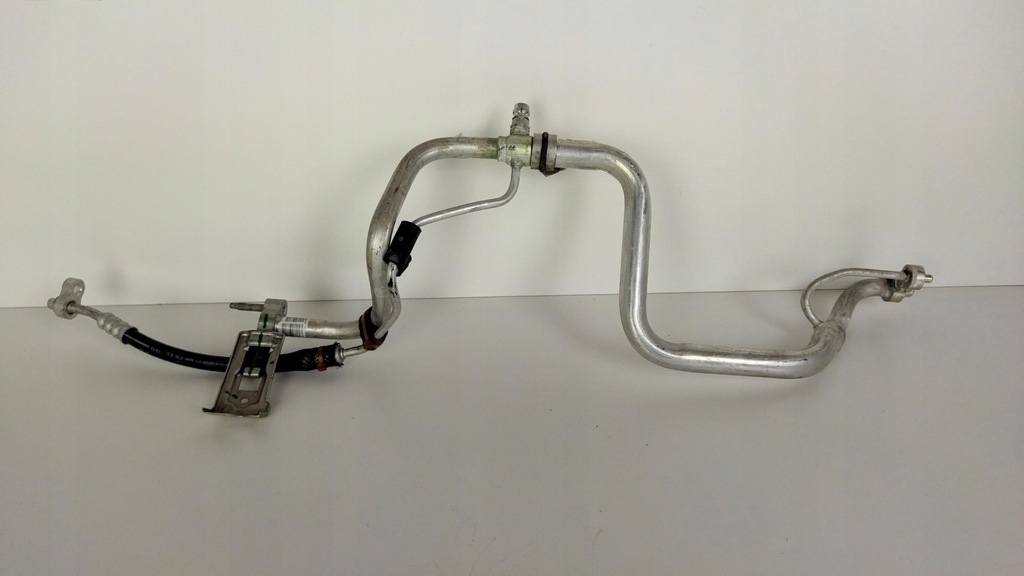 фото №4, Camaro 16- 2.0t шланг трубка кондиціонера