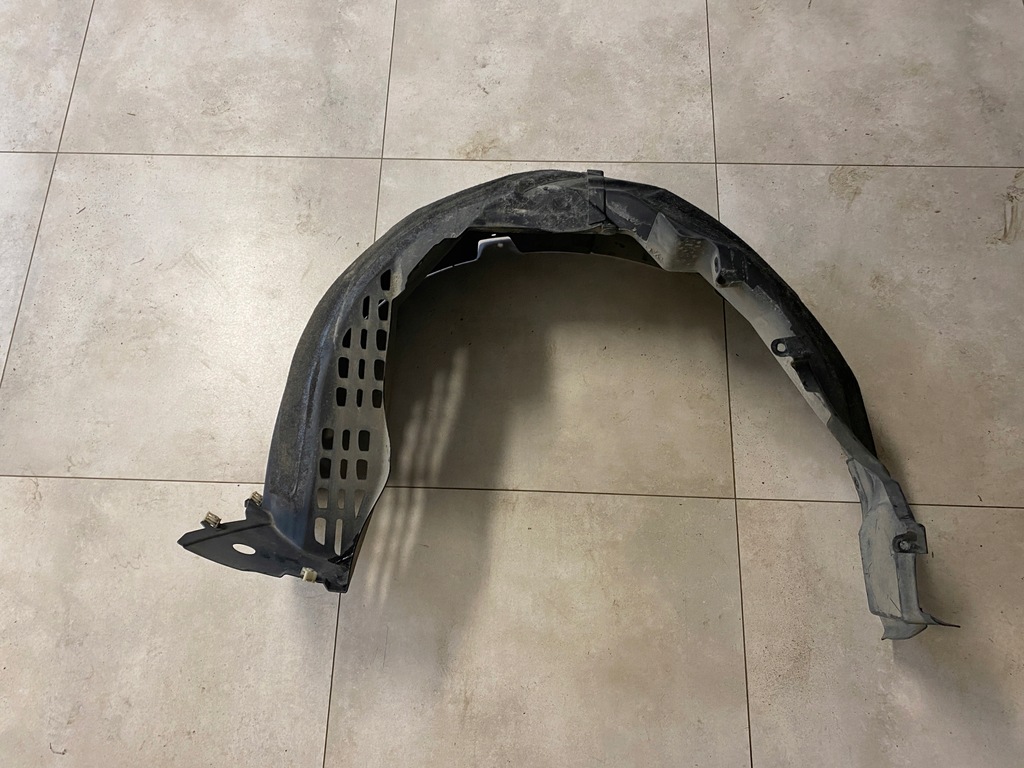 фото №1, Bmw i3 подкрылок левый задняя 7394079