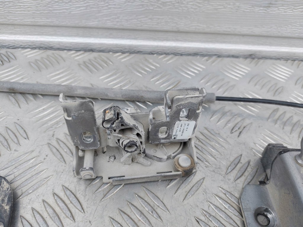 фото №3, Ford transit connect двері лівий задня замок засувка