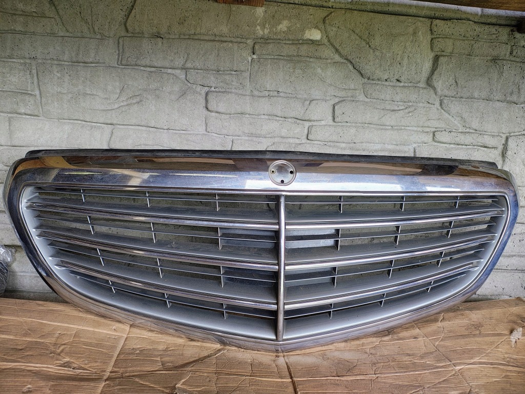 Купить Mercedes e-klasa w212 рестайлинг  решётка радиатора решётка радиатора двигателя хром a21288014