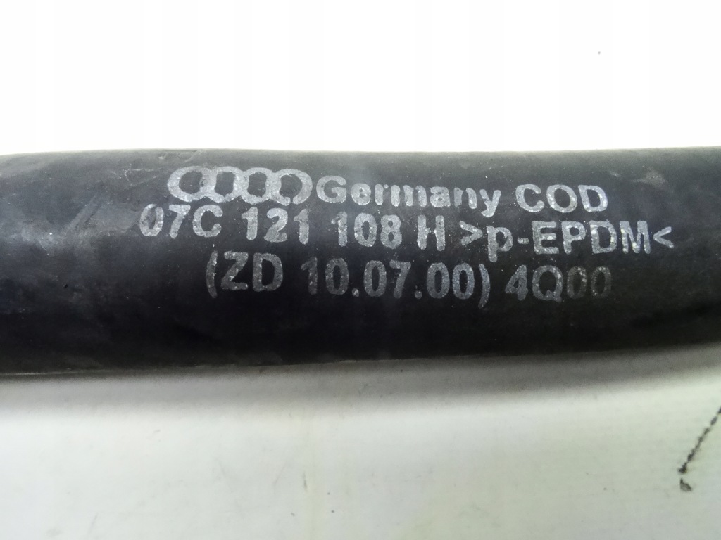 фото №3, Audi a8 d2 99-02 труба waz wody водяной радиатора