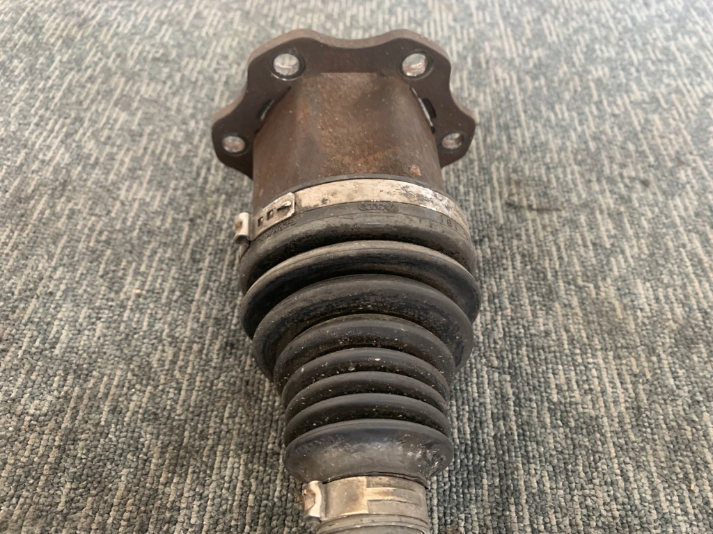 Audi a7 c7 s line 3.0 tdi quattro 2011r привідний вал правий перед оригінал в Україні