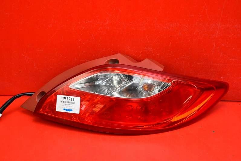 фото №1, Лампа правая задняя задняя mazda 2 de 5d 07-10