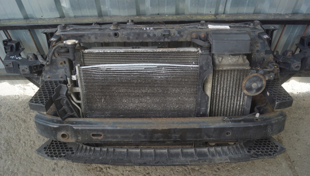 фото №4, Pas передній радіатор hyundai ix35 2.0 crdi