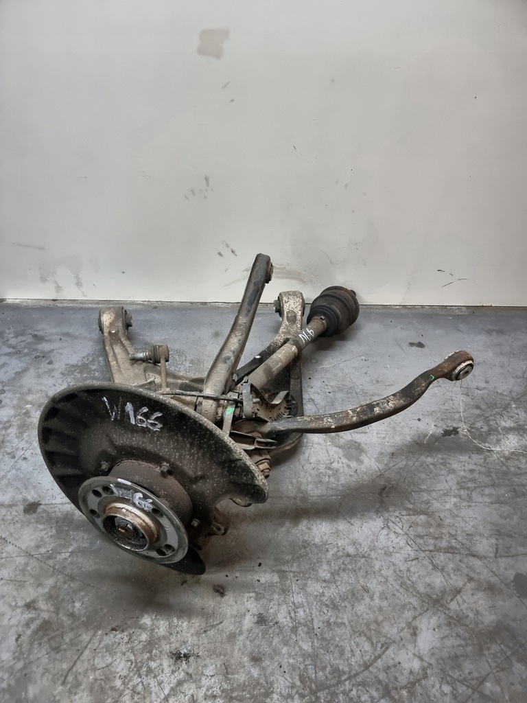 фото №1, Mercedes w166 gl поворотний кулак права задня