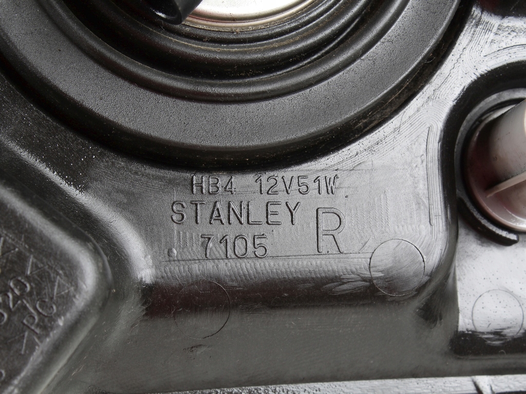 фото №11, Лампа фара правий toyota corolla verso ii eu