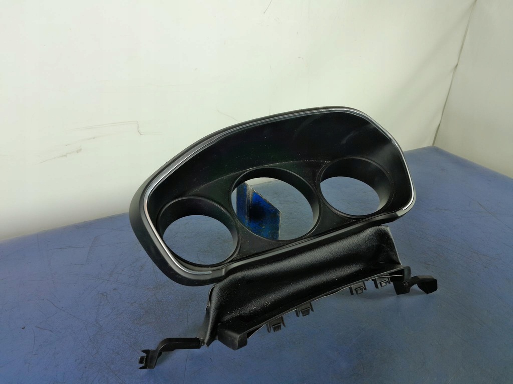 фото №2, Renault megane iv рамка защита спидометра