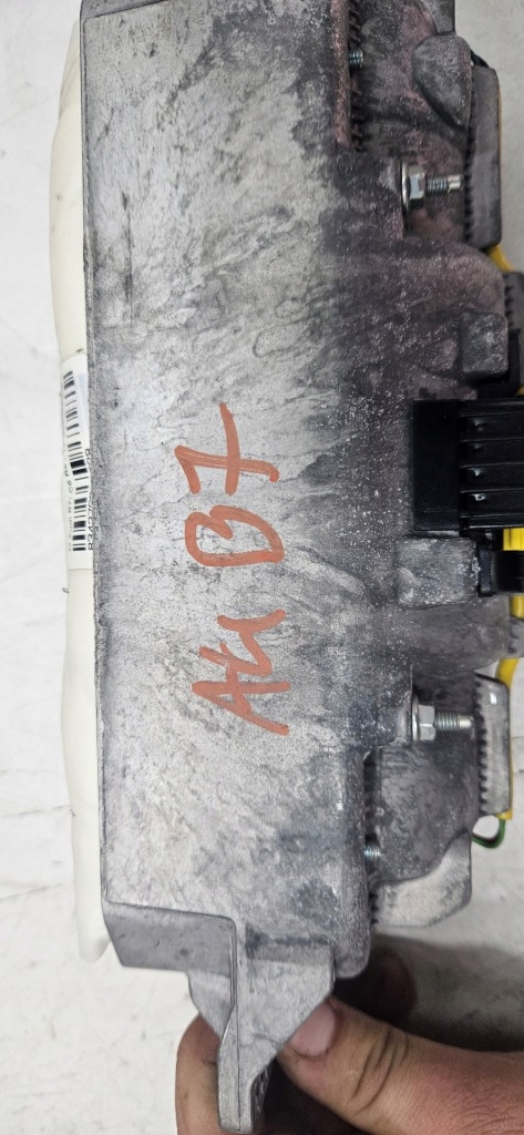 Купить Приборная панель панель  подушки безопасности бежевая audi a4 b7