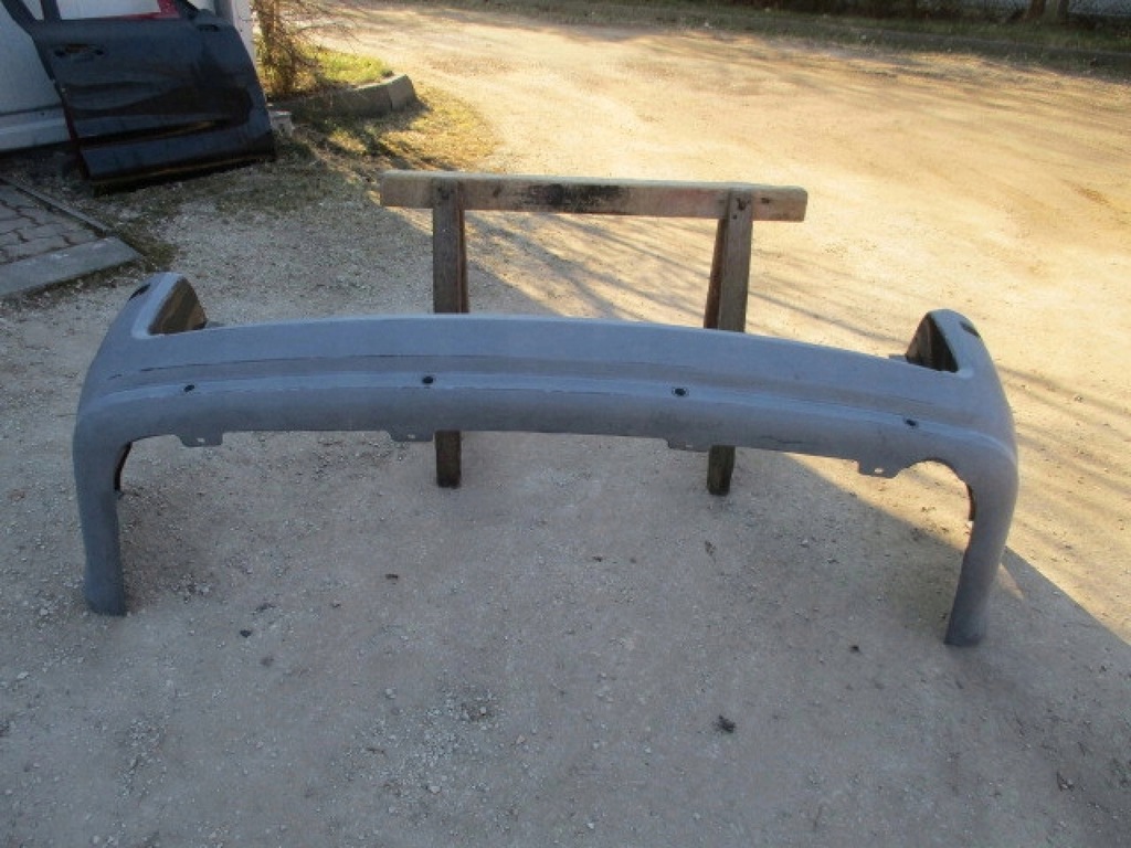 фото №7, Бампер задняя задний chrysler grand voyager v 08-11