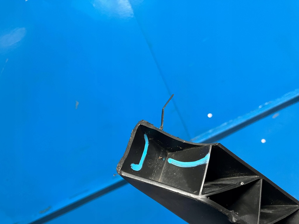 фото №4, Jeep cherokee v kl 2,2 труба шланг воздухозаборник воздуха 52022358ac