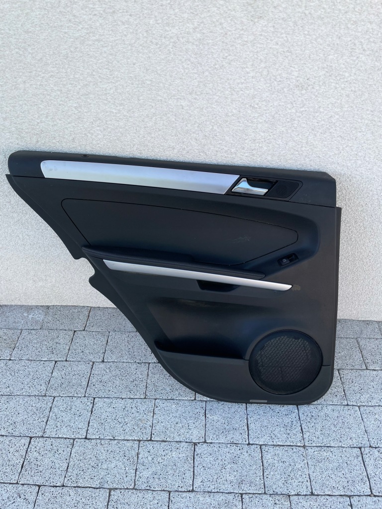 Купити Mercedes ml w164 обшивка двері лівий задній задній eu