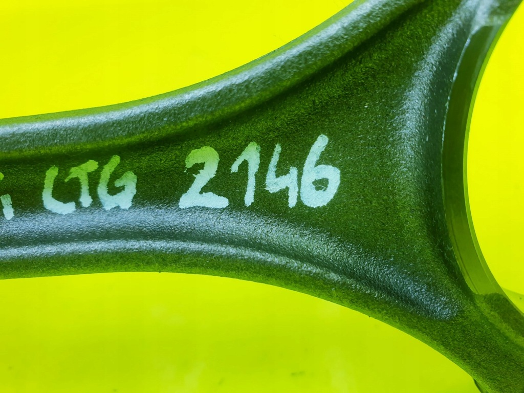 фото №15, Поршень шатун шатун s6 c7 s7 a8 s8 4.0 tfsi ctg 079107066en