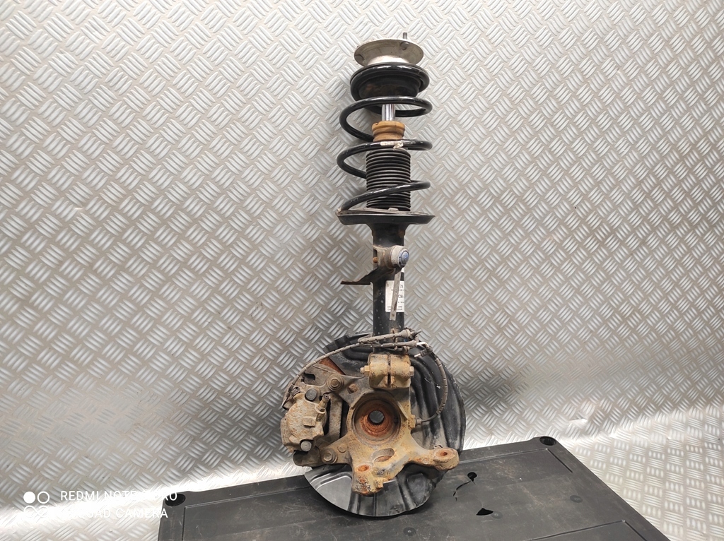 фото №1, Поворотний кулак ліва амортизатор bmw x3 e83 lift 2.0 n47