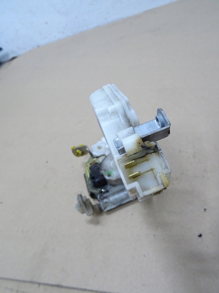 фото №7, Terrano ii maverick замок двері правий перед 93-99r