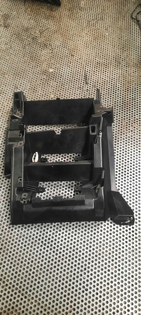 фото №1, Рамка радіо volkswagen t5