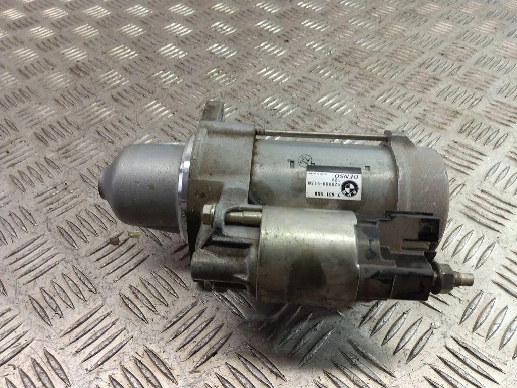 Стартер bmw 3 f30, f80 7631558 2.8l бензиновий 2012 Зі Шроту