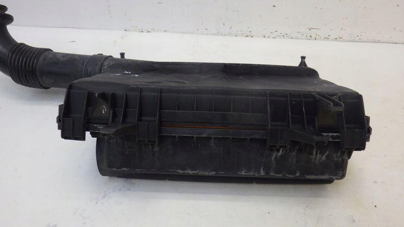 Корпус фільтра повітря mercedes vito ii w639 2.2 cdi a6395281306 Зі Шроту