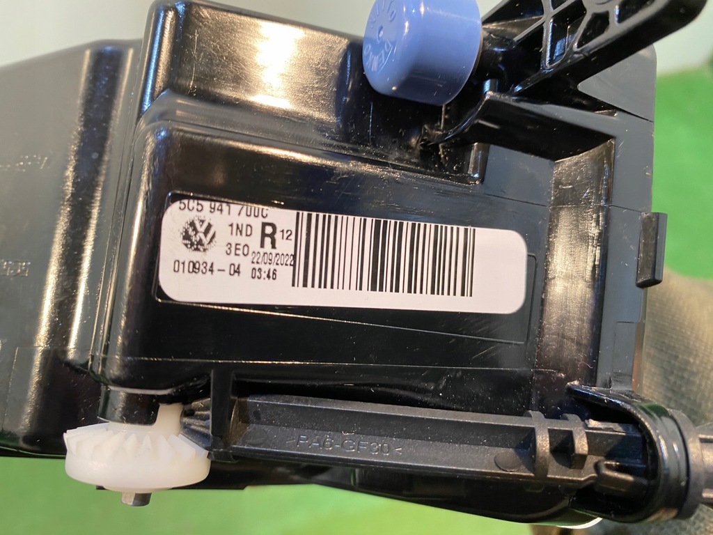 фото №6, Vw new beetle 5c5 противотуманная фара правый 5c5941700c