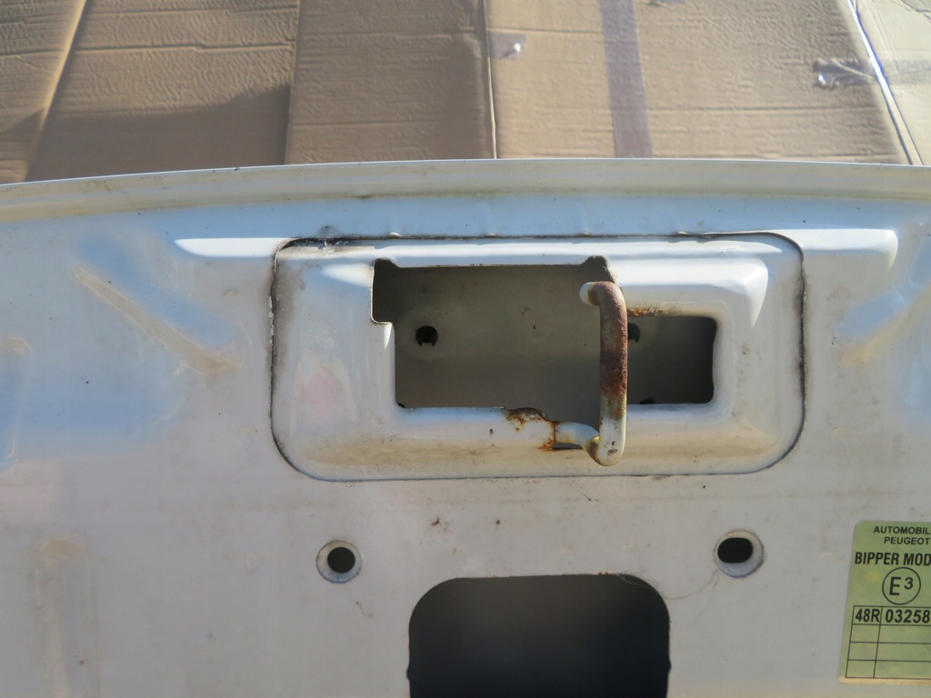 фото №14, Капот кришка двигуна peugeot bipper код лакофарбового покриття 249