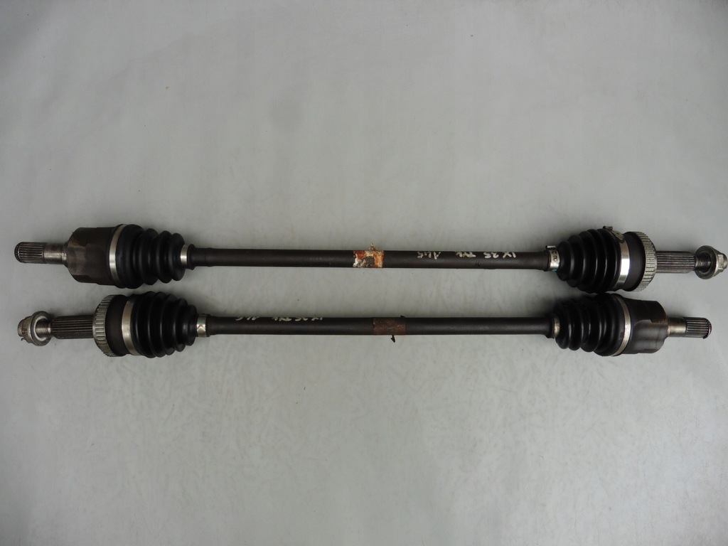 фото №1, Приводной вал правая левая задняя hyundai ix35 оригинал