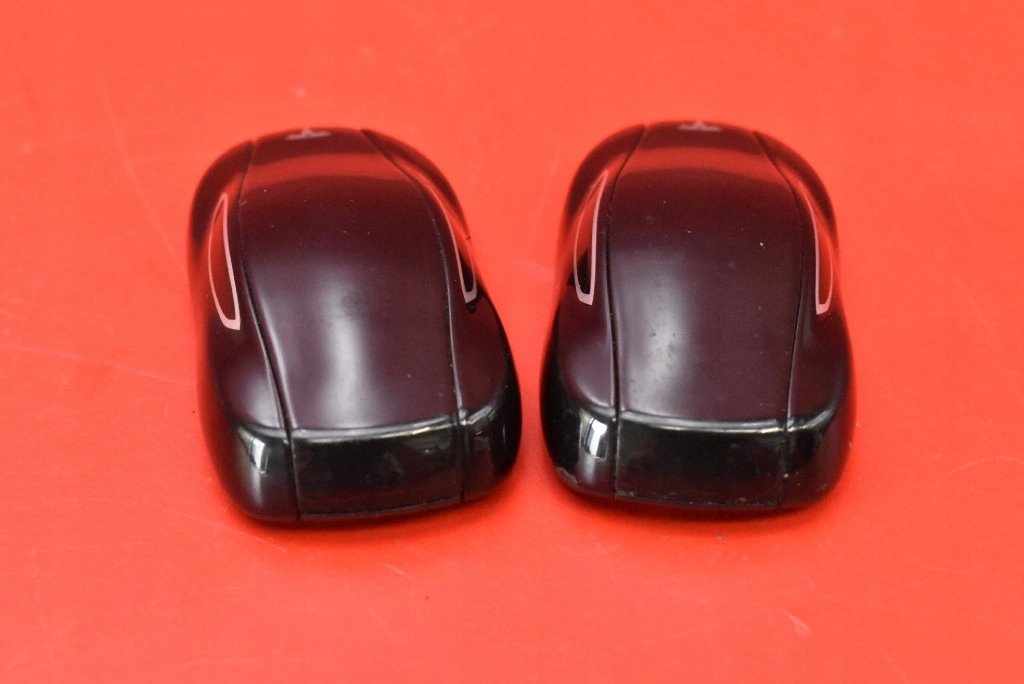 Замок запалювання pilot брелоки tesla model s performance lift 16-21 Оригінал